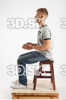 Sitting reference of Andrej 0010